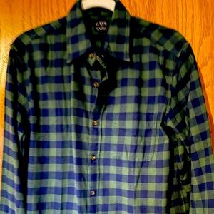 Men’s J Crew long sleeve flannel, size medium.